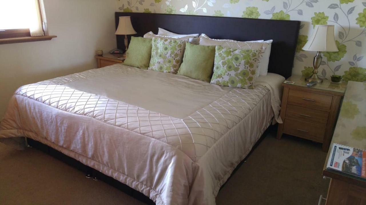 Hillhaven Bed &Breakfast Bed and Breakfast Fortrose Exteriör bild