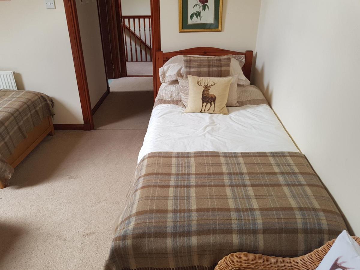 Hillhaven Bed &Breakfast Bed and Breakfast Fortrose Exteriör bild
